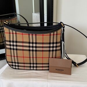 Burberry Tan and Black Plaid Shoulder Bag LL VINTAGE CK satchel nova nwt